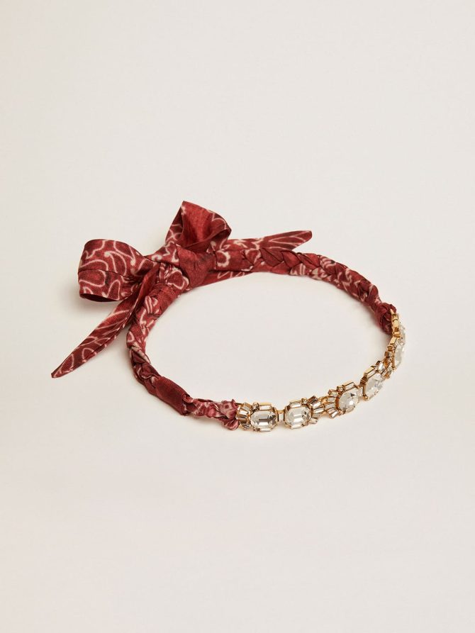 Women’s necklace in antique gold color with crystals and printed scarf