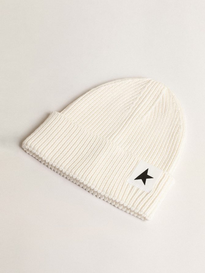 Off-white cotton beanie with contrasting black star - Image 2