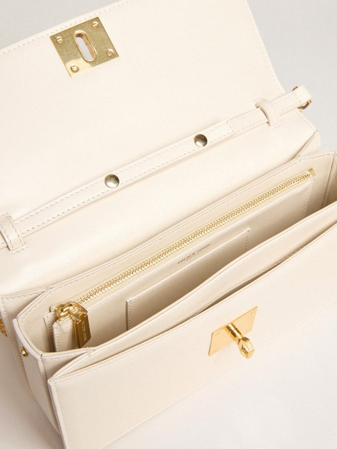 Gioia Bag in butter-colored boarded leather with gold details - Image 6