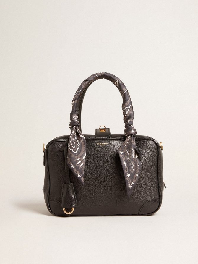 Vita Bag in black sheepskin leather with gold details - Image 8