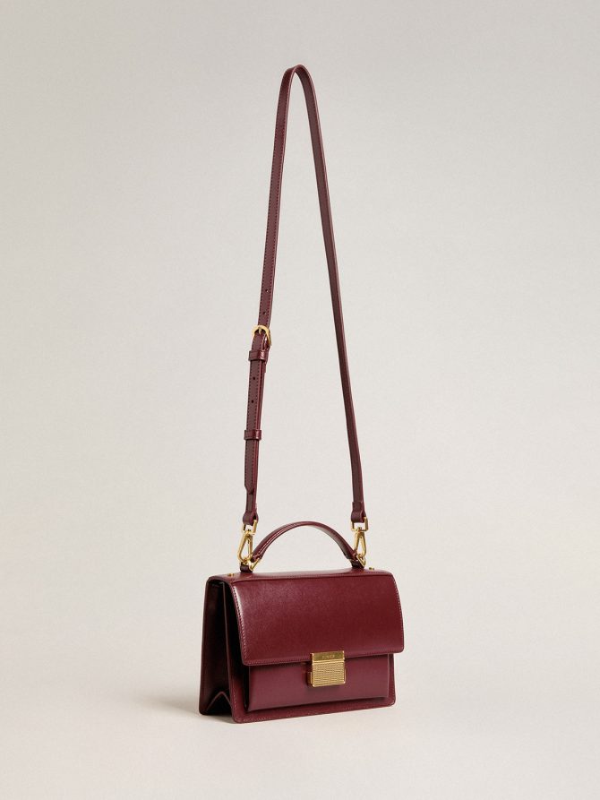 Venezia Bag in burgundy boarded leather with gold details - Image 2