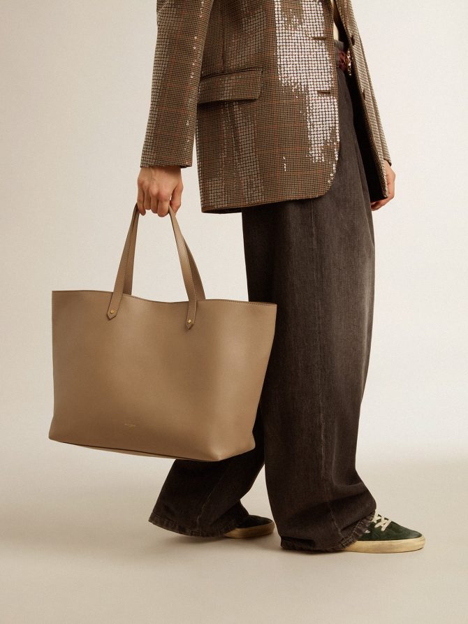 Dove-gray Pasadena Bag in smooth leather with gold logo - Image 3