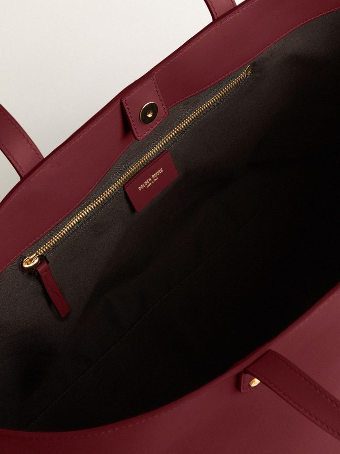 Burgundy Pasadena Bag in smooth leather with gold logo - Image 4