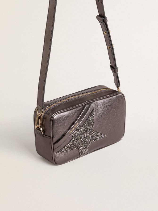 Star Bag in gray metallic leather with Swarovski crystal star - Image 2