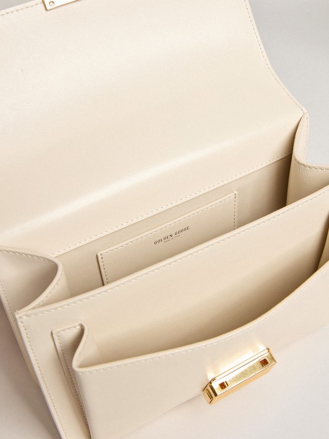 Venezia Bag in butter-colored boarded leather with silk scarf - Image 4