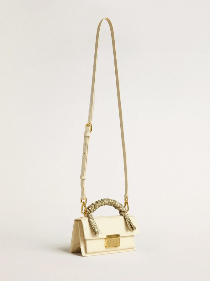 Small Venezia Bag in butter-colored boarded leather with braided scarf - Image 2