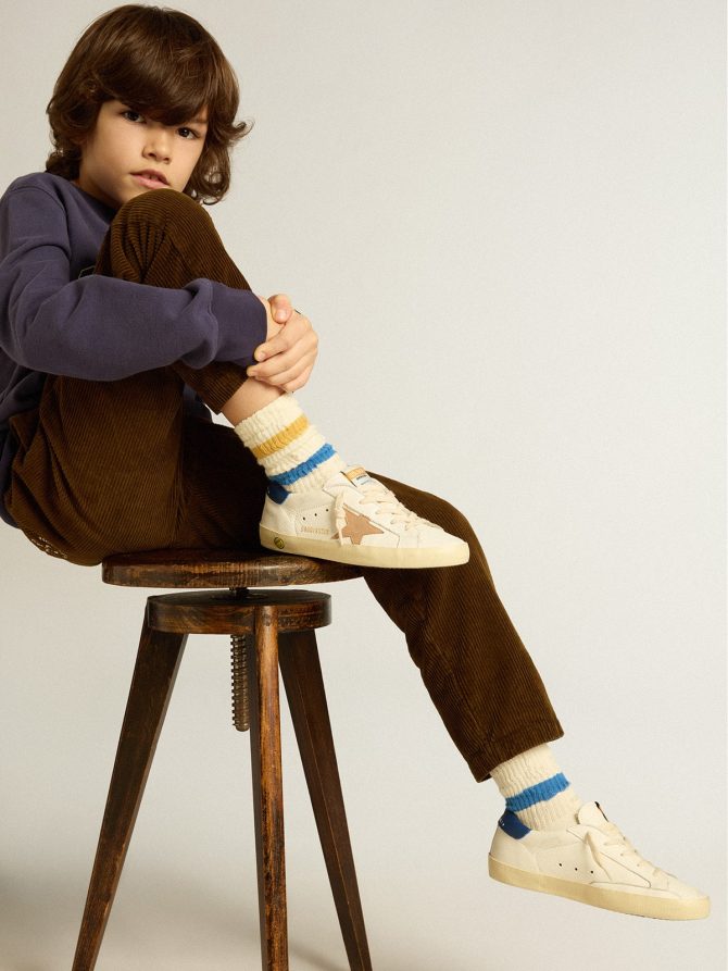 Junior Super-Star in nappa leather with a beige star and blue heel tab - Image 3