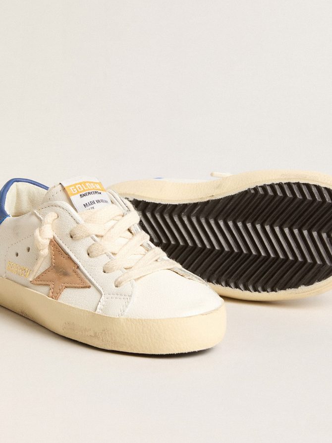 Junior Super-Star in nappa leather with a beige star and blue heel tab - Image 4