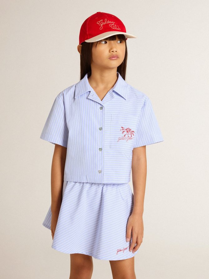 Girls’ cropped shirt in striped light blue cotton - Image 2