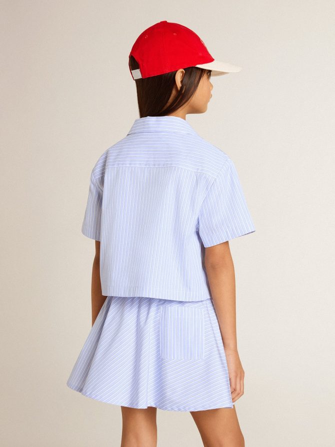 Girls’ cropped shirt in striped light blue cotton - Image 4