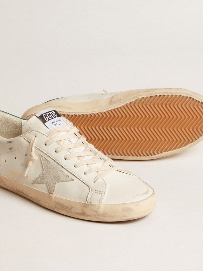 Super-Star in white leather with ice-gray suede star and green leather heel tab - Image 3