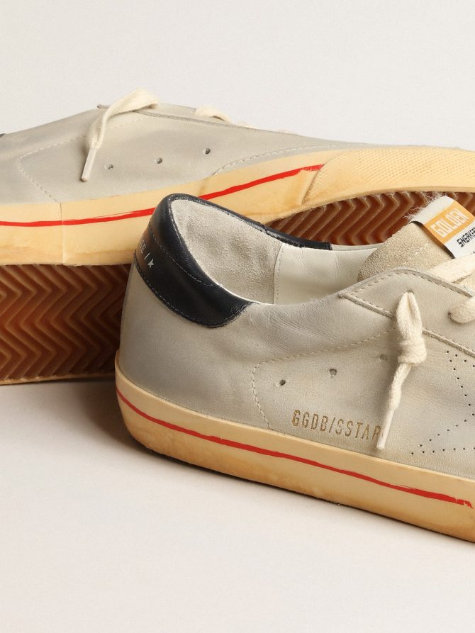 Super-Star in gray nubuck with perforated star and blue heel tab - Image 3