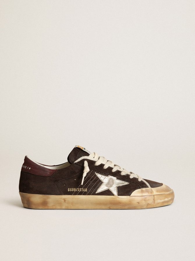 Men’s Super-Star Penstar in brown suede with a platinum star