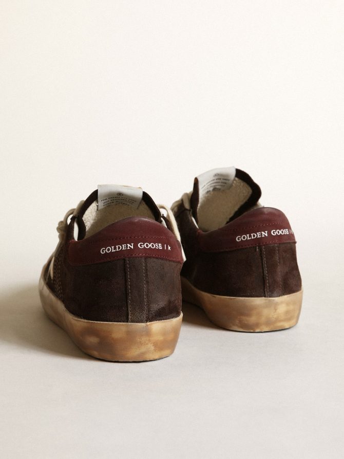 Men’s Super-Star Penstar in brown suede with a platinum star - Image 5
