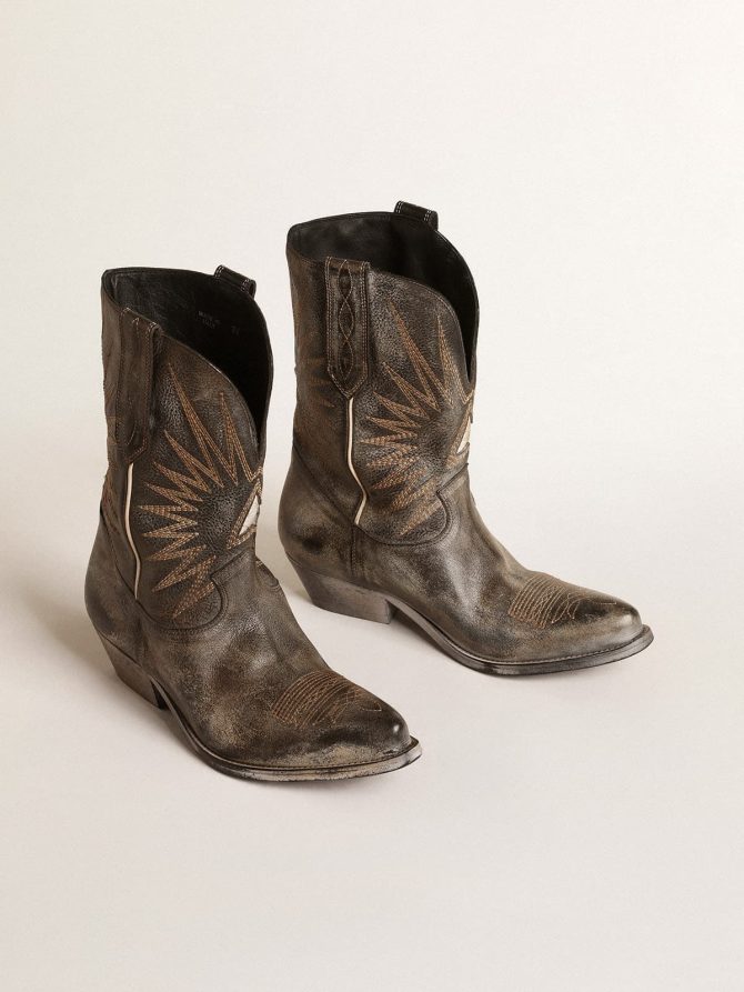 Men’s low Wish Star boots in black leather with silver star - Image 2