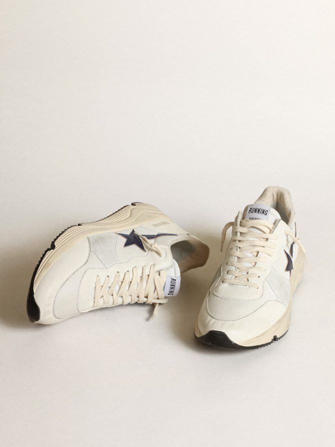 Running Sole in white leather and mesh with blue laminated leather star - Image 2