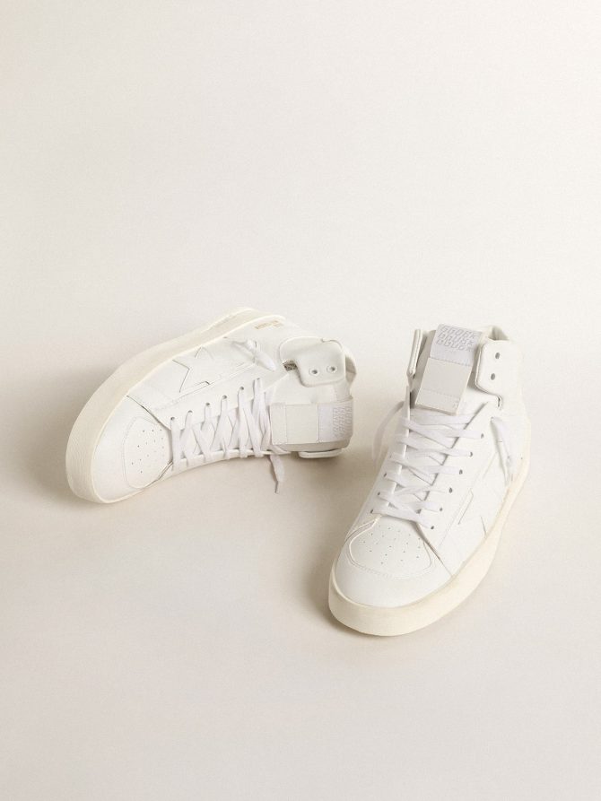 Men’s bio-based Mid-Stardan with white star and heel tab - Image 2