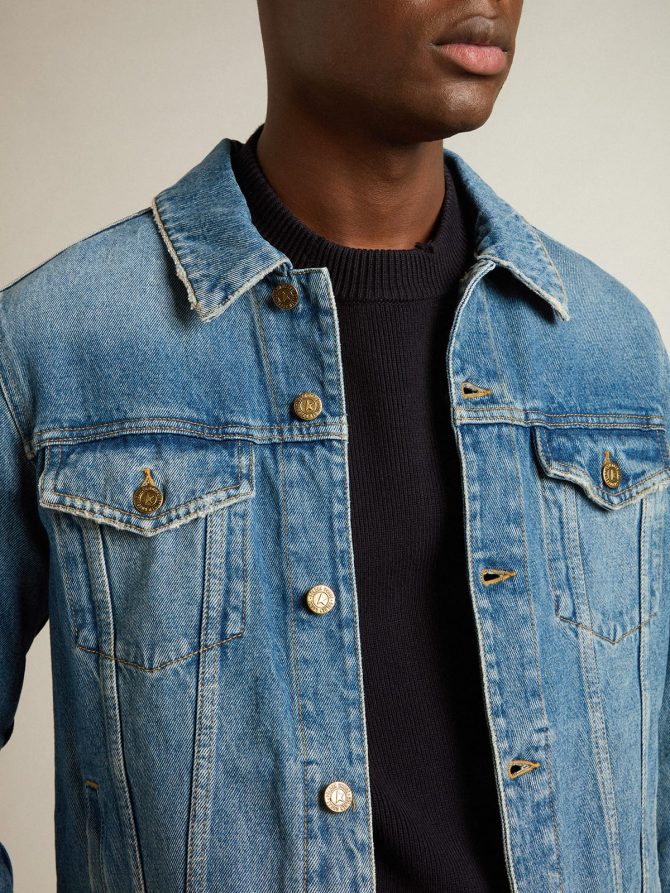 Men’s denim jacket with medium wash - Image 5