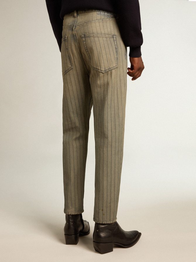 Men’s gray pants in striped denim - Image 4