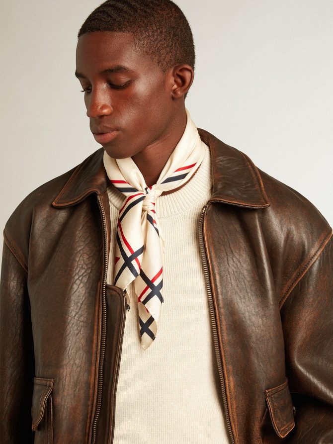 Men’s round-neck sweater in panama-colored cotton with logo on the back - Image 2