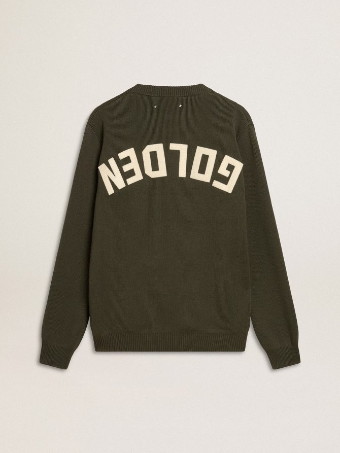 Men’s military green crew neck sweater with ‘Golden’ lettering on the back - Image 2