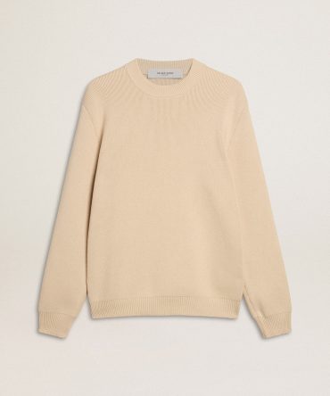 Men’s beige crew neck sweater with ‘Golden’ lettering on the back