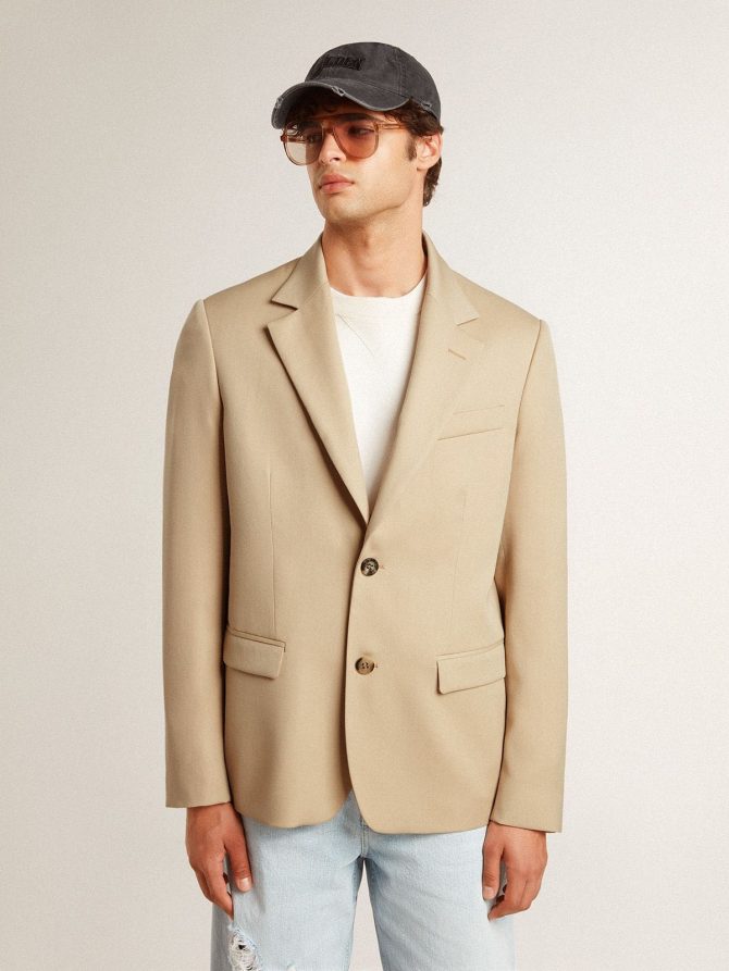 Single-breasted blazer in sand with horn buttons - Image 2