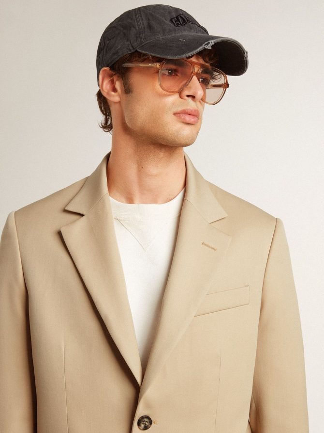 Single-breasted blazer in sand with horn buttons - Image 5