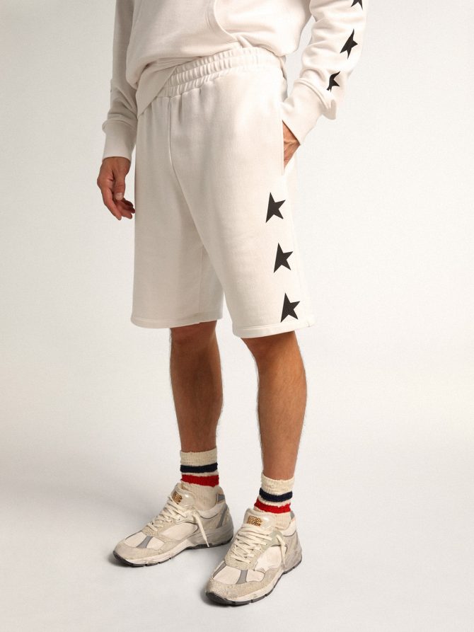 Men’s vintage white bermuda shorts with contrasting black stars - Image 2