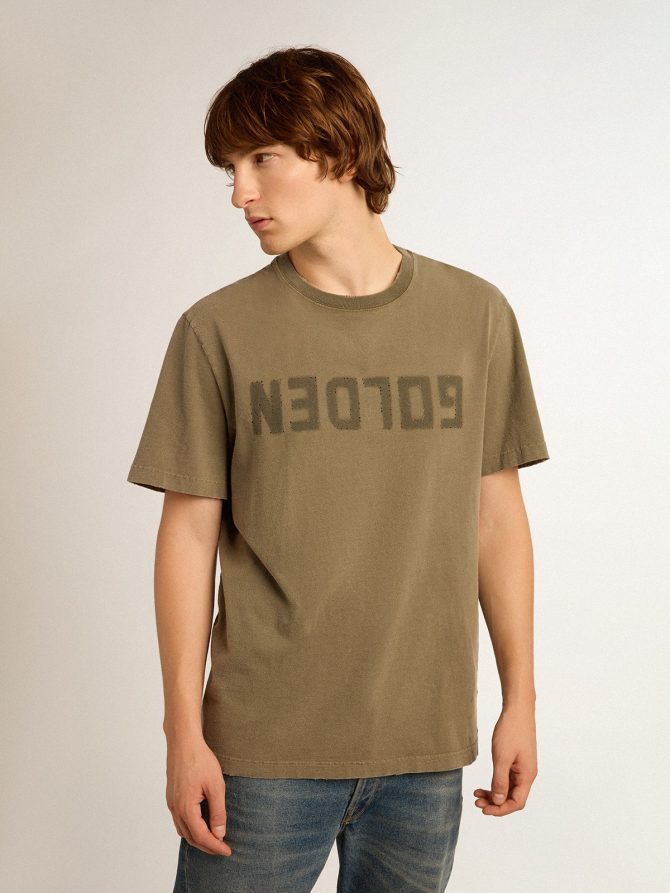 Men’s olive green T-shirt with Golden lettering - Image 5