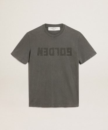 Men’s anthracite gray T-shirt with distressed treatment