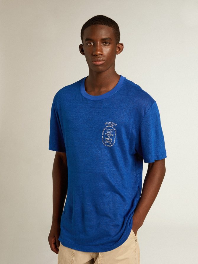 Men’s blue-colored linen T-shirt with print on the chest - Image 5