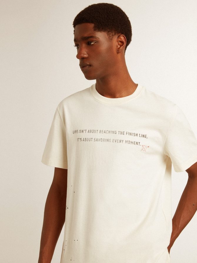 Men’s T-shirt in aged white cotton with print and embroidery - Image 5