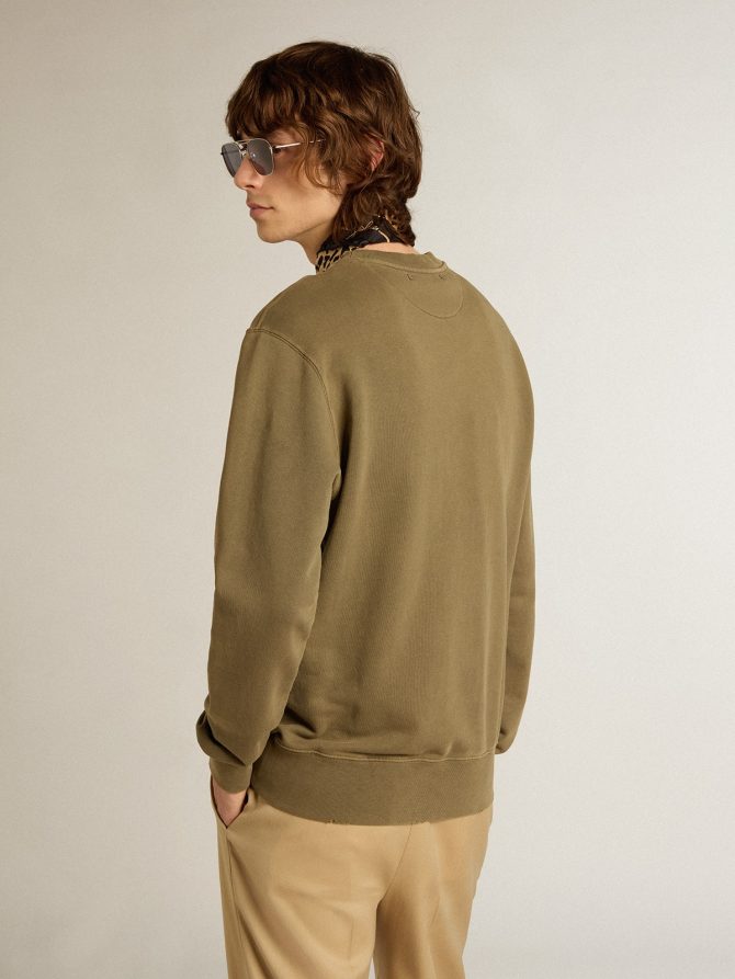 Men’s olive green sweatshirt with Golden lettering - Image 4