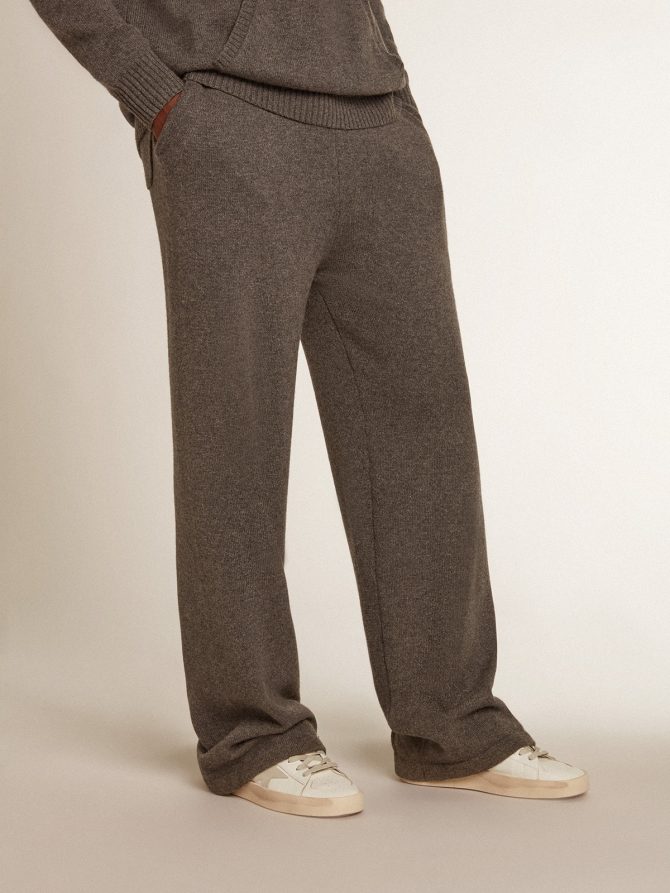 Men’s gray melange cashmere blend joggers - Image 2
