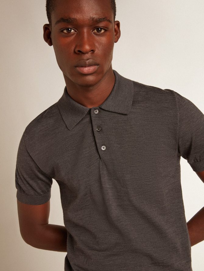 Men’s short-sleeved polo shirt in gray merino wool - Image 2