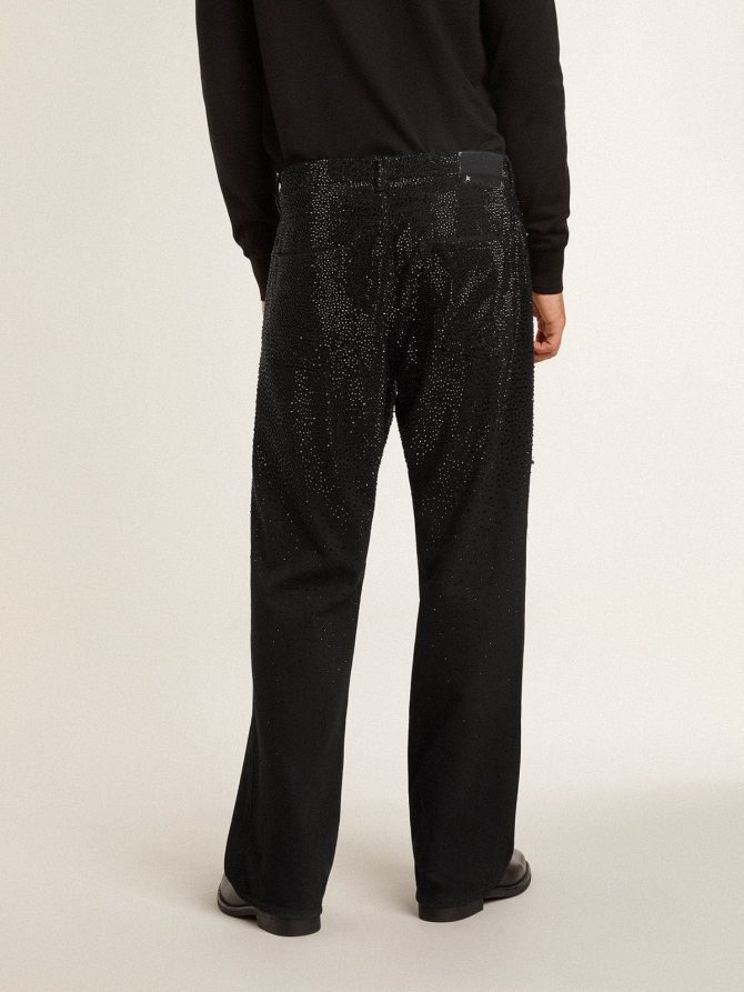 Men’s black jeans with a loose fit and gradient effect all-over crystals - Image 4