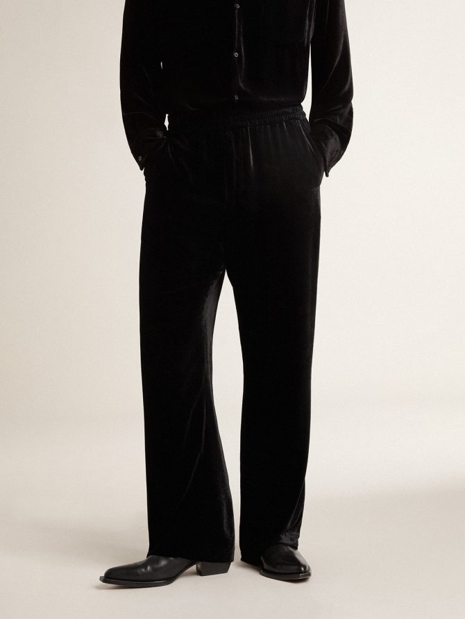 Men’s black velvet effect pants - Image 2
