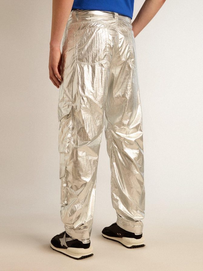 Men’s cargo pants in silver technical fabric - Image 4