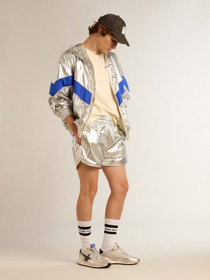 Men’s running shorts in silver fabric - Image 3