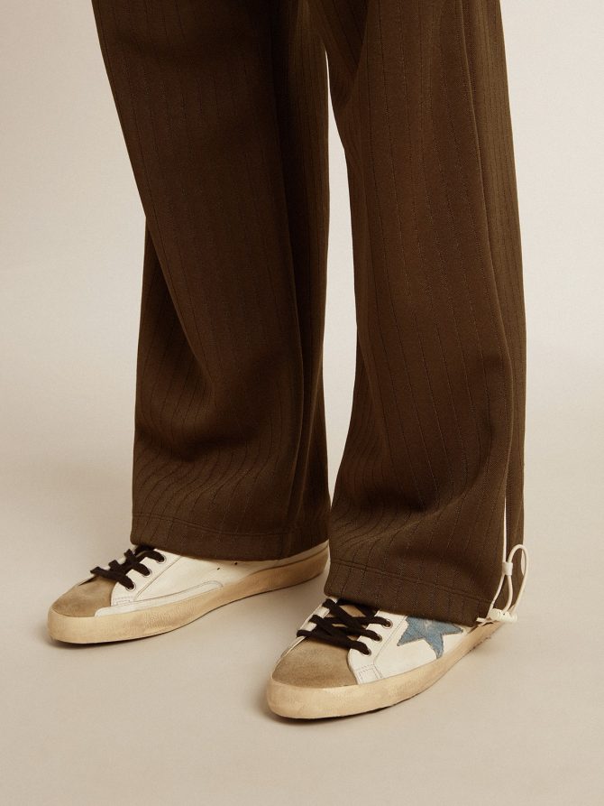 Men’s military green joggers with white logo - Image 3