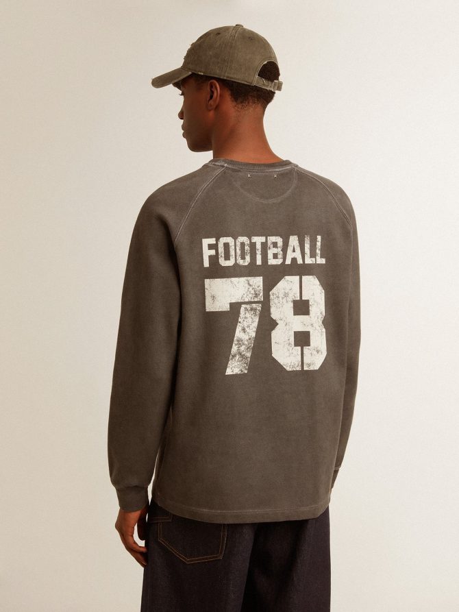 Men’s long-sleeved T-shirt in anthracite gray cotton with logo on the back - Image 5