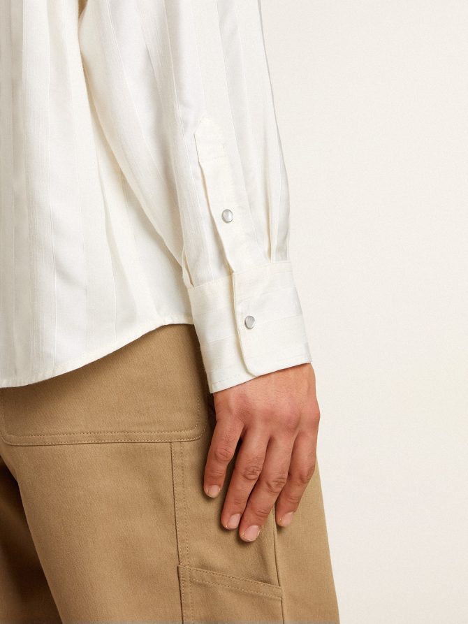 Men’s oversized worn-white shirt with vertical stripes - Image 6