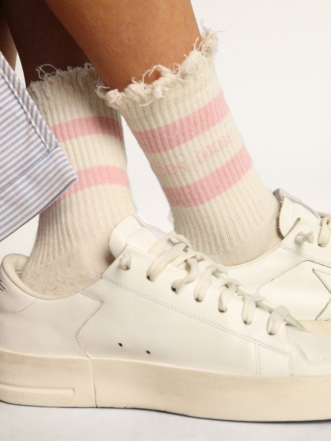 Distressed-finish white socks with baby-pink logo and stripes - Image 3