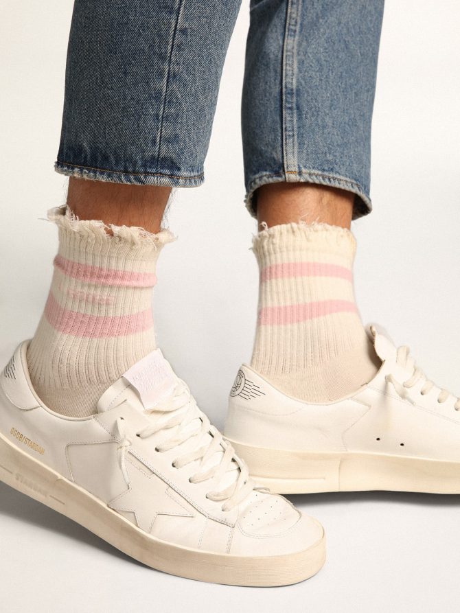 Distressed-finish white socks with baby-pink logo and stripes - Image 4