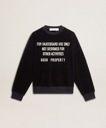 Black crew neck sweatshirt with embroidered lettering