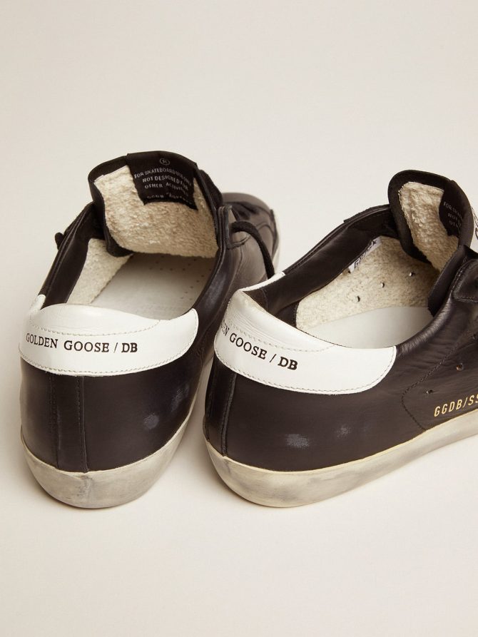 Women’s Super-Star in black leather with white leather star and heel tab - Image 2