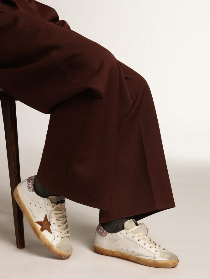 Super-Star with a tan star and pink glitter heel tab - Image 3