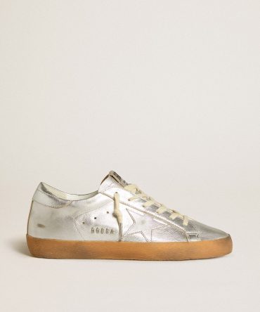 Super-Star in silver metallic leather with leather star and heel tab
