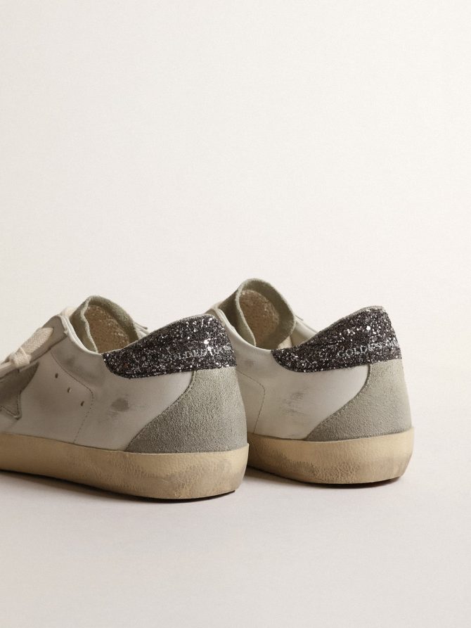 Women’s Super-Star with gray star and dark gray glitter heel tab - Image 4